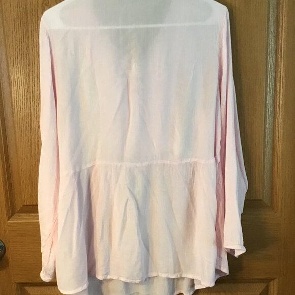 Intro Pink Blouse - Picture 2 of 2